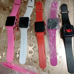 Toptan LED Watch Kasa Saat | Apple Watch Görünümlü
