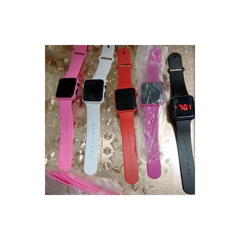 Toptan LED Watch Kasa Saat | Apple Watch Görünümlü