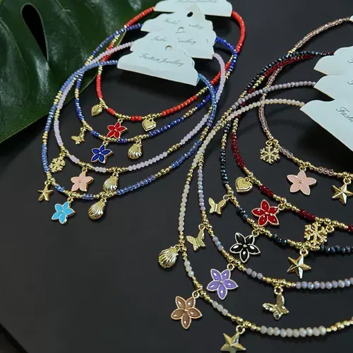 Toptan charm figurlu kolye serisi kartela ambalajli kristal boncuklu
